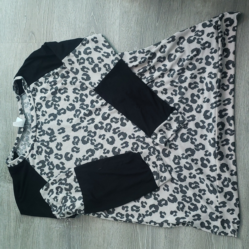 Long sleeve sweater